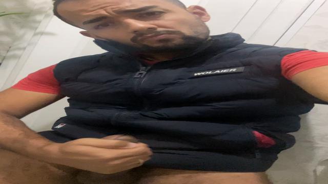 FRIO GOSTOSO NÉ, PEDE UMA BOA GOZADA