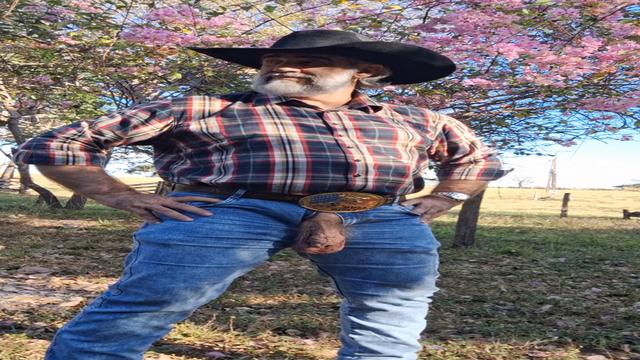 COWBOY CAVALÃO DE MALAO PRONTO PARA O CAMPO