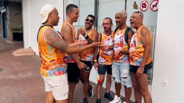 BLOQUINHO BOMBOU DE PIROKA PRA TODO LADO! 