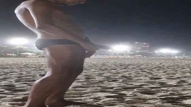 PUTARIA NA PRAIA PARTE 03