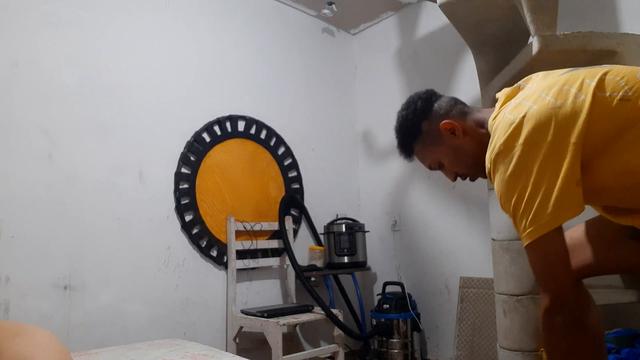 PEGUEI UM HETERO SAFADO NA PORTA DO CINEMAO 