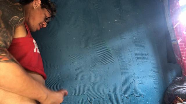 Olha quando leite saiu da minha punheta 