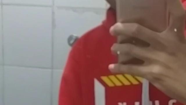 TÔ TORANDO TEU PARSA, TO FUDENDO O TEU AMIGO