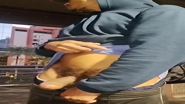 Punha outside ?