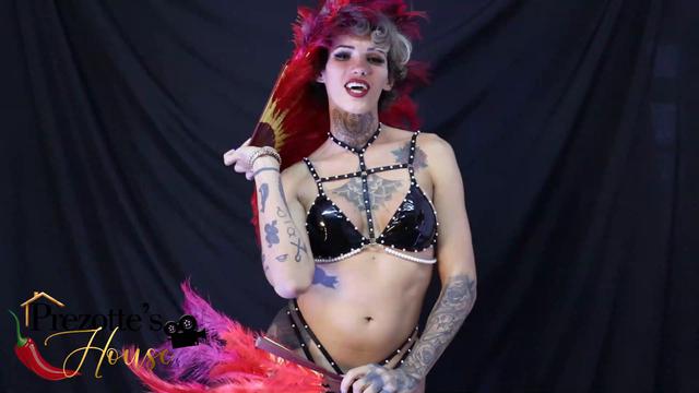 Come see, Sabrina Prezotte has a delicious orgy afte...