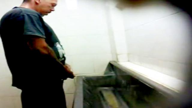 PISSING #266