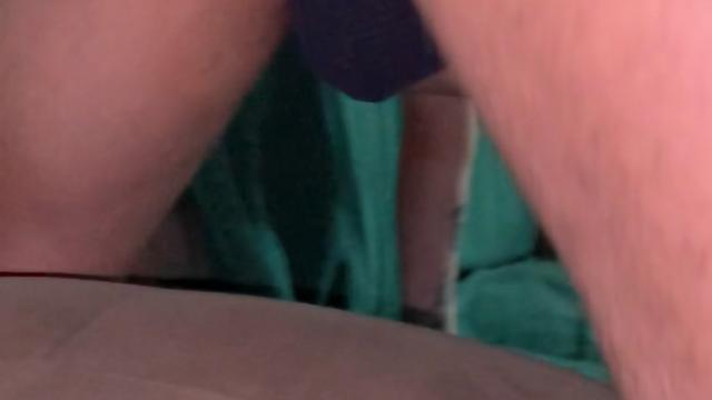 Revezando o rabo do branquinho 