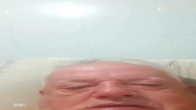 Assine agora mesmo e veja mais desse coroa e de muit...