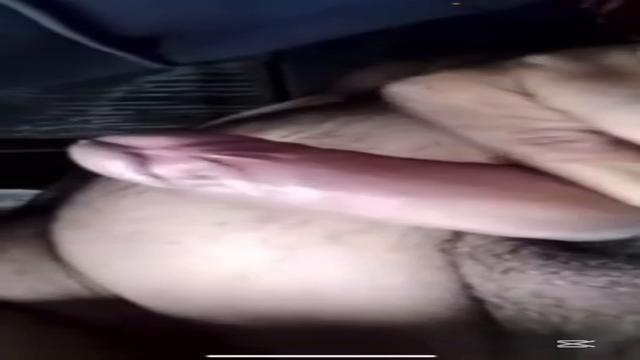 Esse caminhoneiro careca tava sumido e voltou cheio ...