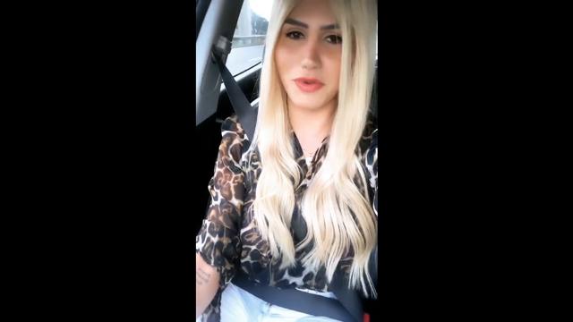 Cantando no carro rsrs 