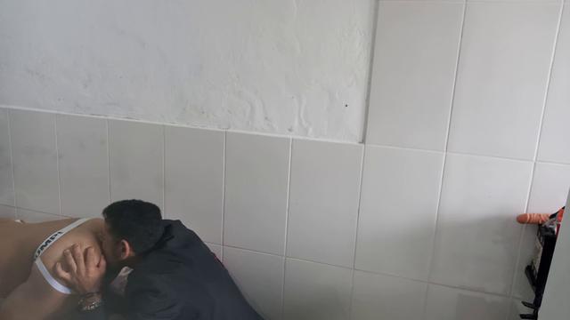 Fecundando mais um cu 
