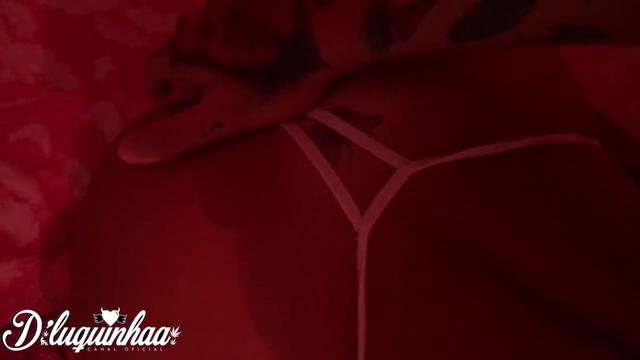 Putaria no quarto vermelho