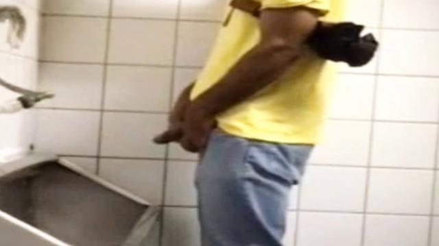 PISSING #235