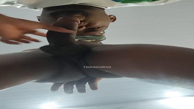 O dia que dei uns presentes do brigadeirão e de grat...