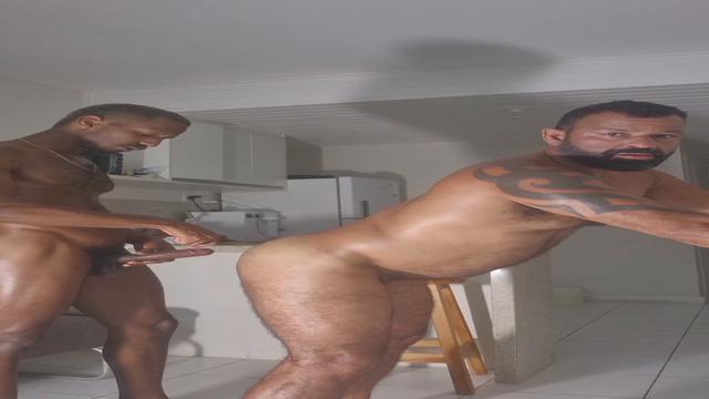 SAM MAVAMBO BAIANO 