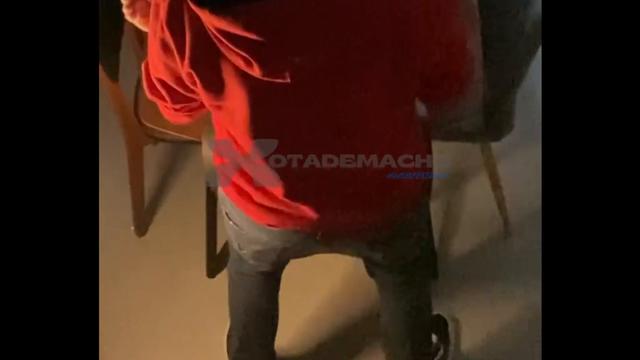 Vídeo 344 - Esses estudantes não perdem tempo algum!