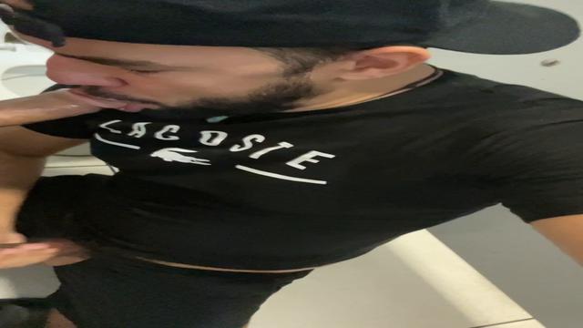 BANHEIRÃO - GRANDE ORGIA COM DESCONHECIDOS