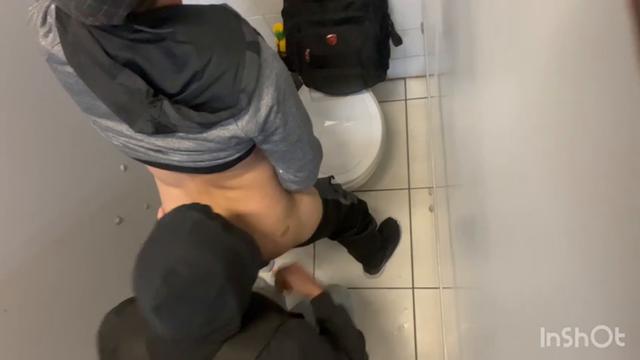 Chupou o cu antes de meter 