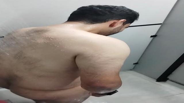 Banho na academia 03 (ursinho)