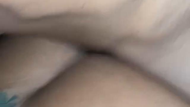 Me comeu na frente do amigo dele 