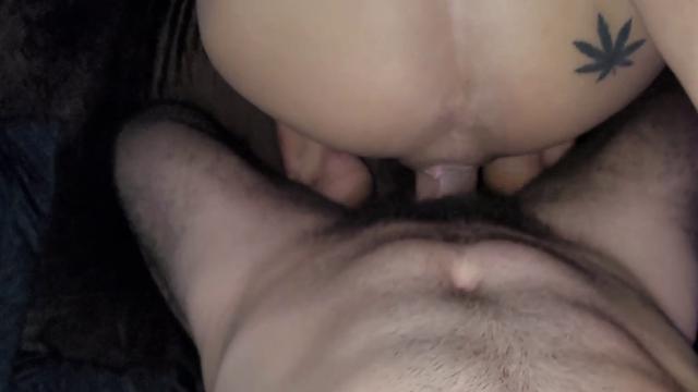 Meu primo preferido Meteu a pica a mão 