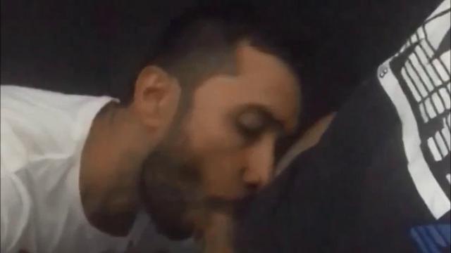 287- mamei o novinho ali no banheiro  da rodoviária msm