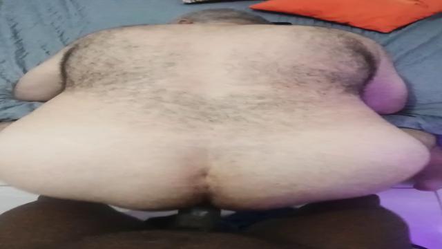 Fudendo gostoso o ursão 50tão 