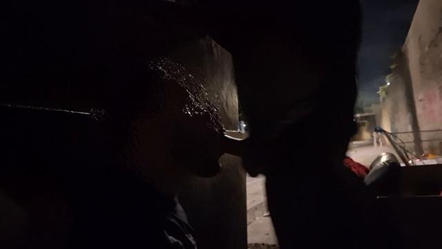 Mamei o novinho roludo na rua no centro de BH. (Prévia)