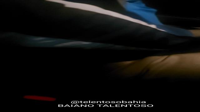 I WENT TO EAT A DOG LAST NIGHT I CALLED AN UBER BECA...