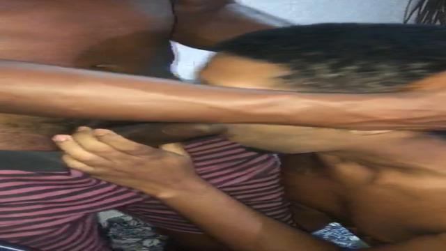 WD COLOCANDO CAIO PRA MAMAR 