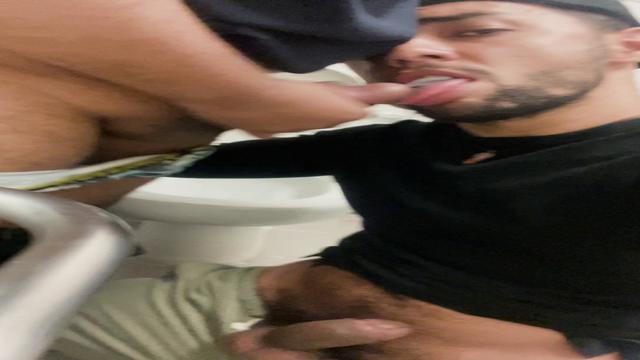 BANHEIRÃO COM MAIS DE 10 MACHOS HOJE! 