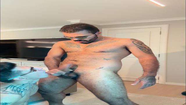 NOVINHO EMPINOU E SOQUEI 