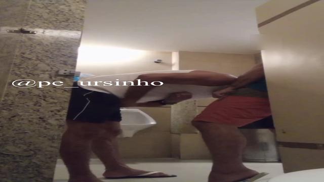 V274 Banheiraozinho