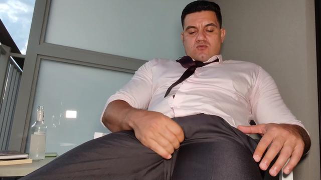Gozando na sacada