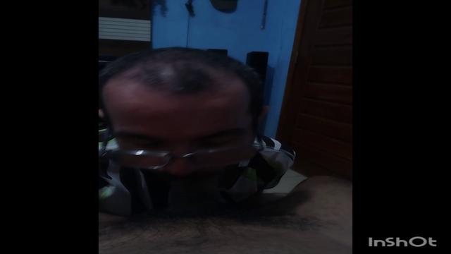 Meu vizinho tava com vontade de da  eu eu resolvi se...