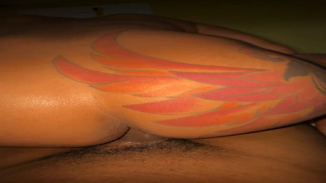 video 153 - gozando gostoso com o negao da academia ...