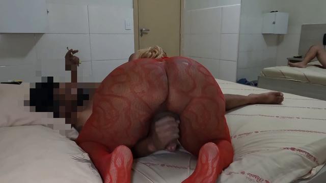 Dama de vermelho