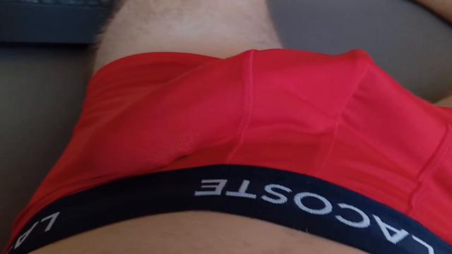 Gozando na cueca 