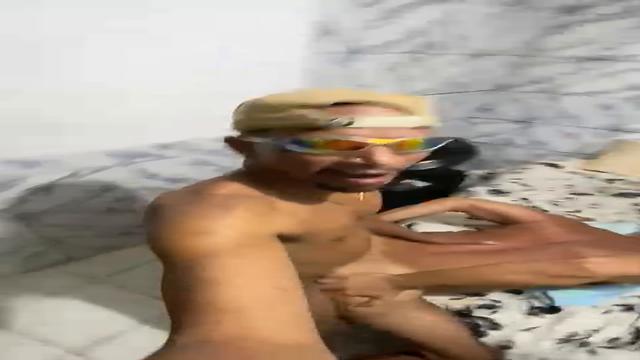 Pica pesada liberou o cu