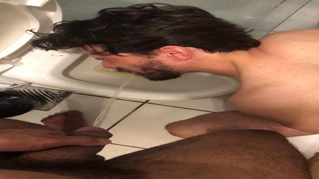 Essas ?  sempre pedem pra sentir o gosto e o cheiro ...