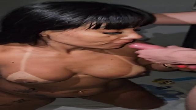 Leva duas picas morena safada