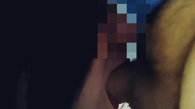 Coroa gostoso ganhou mamada...