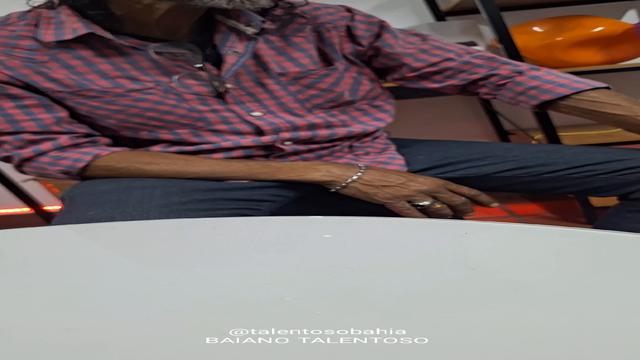 CONHECI ESSE MANOBRISTA NO ESTACIONAMENTO NA MOOCA D...