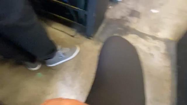Estou treinando o novato para trabalhar comigo Eu es...