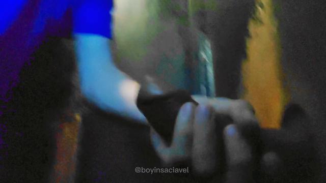 56 - Sexo no glory hole