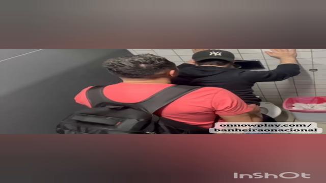 Melhor coisa é banheirão 