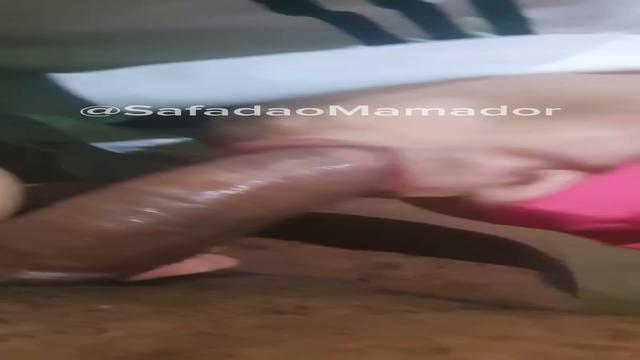 Mamando novinho pauzudo safado