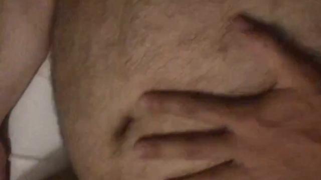 Urso peludão e passivinho do jeito que eu gosto