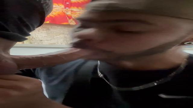 Mamando Picona grossa 