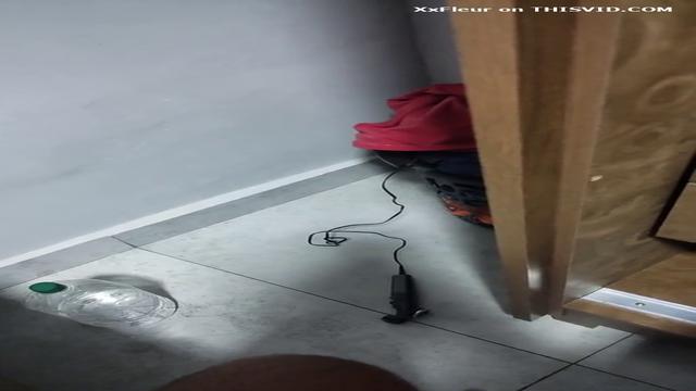 Amigos fazem um brincadeira gostosa na Cam